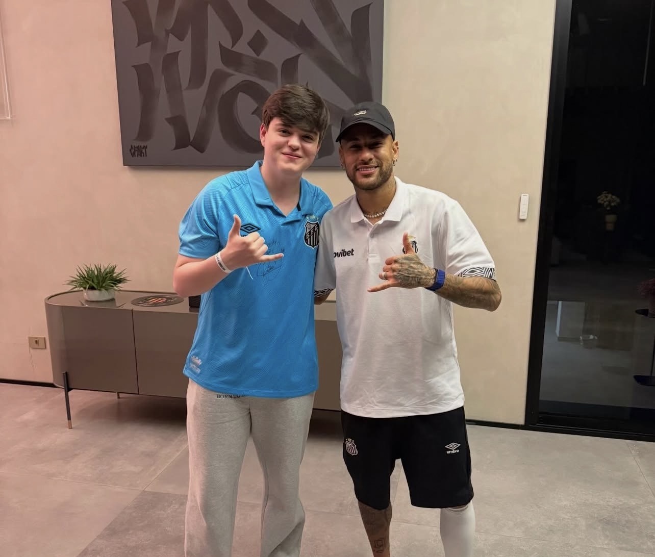 Қазақстандық киберспортшы Неймармен кездесті: «Қазақстан – Бразилия бір туған» трендке айналды