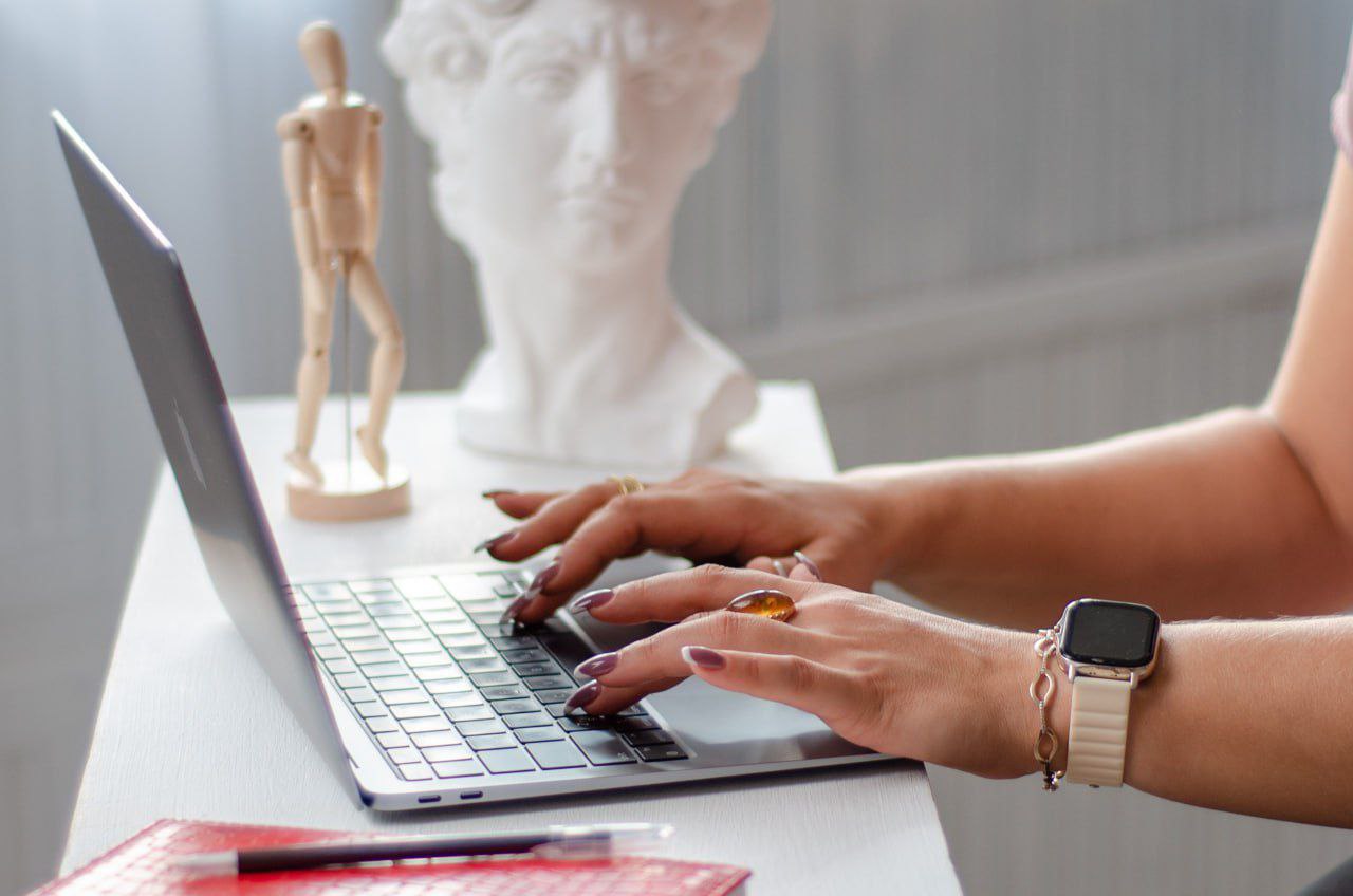 Ваш мозг — архитектор вашей реальности: почему слова материальны?