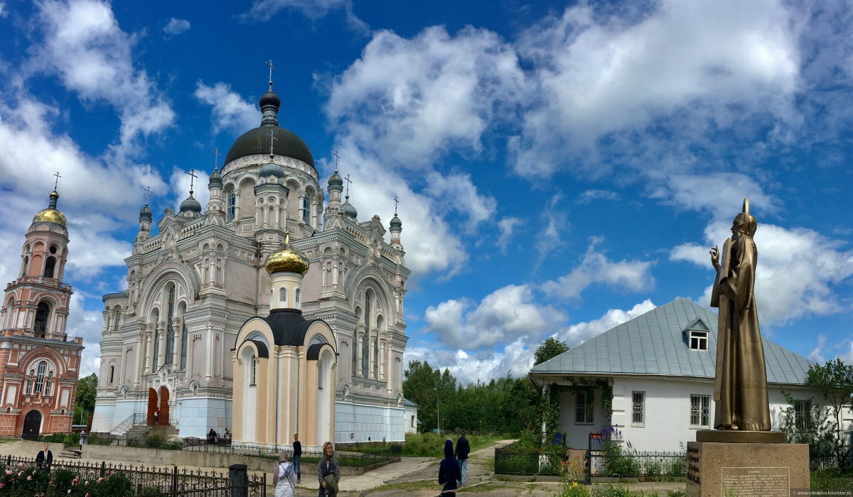 Казанский женский монастырь