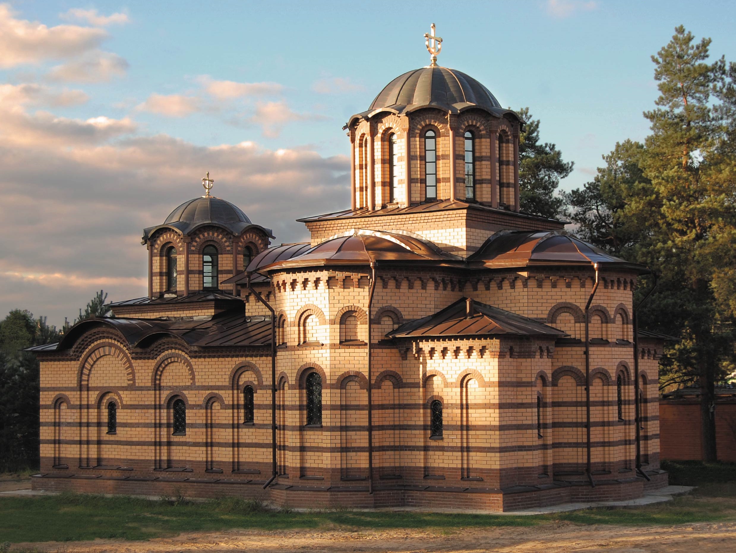 Церковь в честь Бориса и Глеба в д. Отмичи (Покровское Подворье Николаевского Малицкого монастыря)
