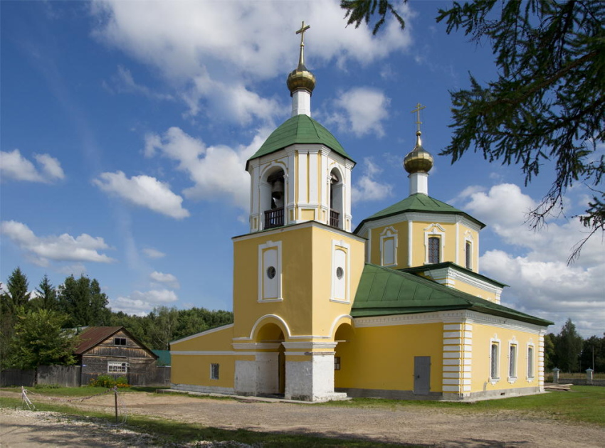 Церковь в честь иконы Божией Матери «Казанская» в п. Власьево