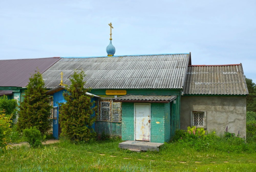 Церковь в честь иконы Божией Матери «Неувядаемый Цвет» в д. Черногубово
