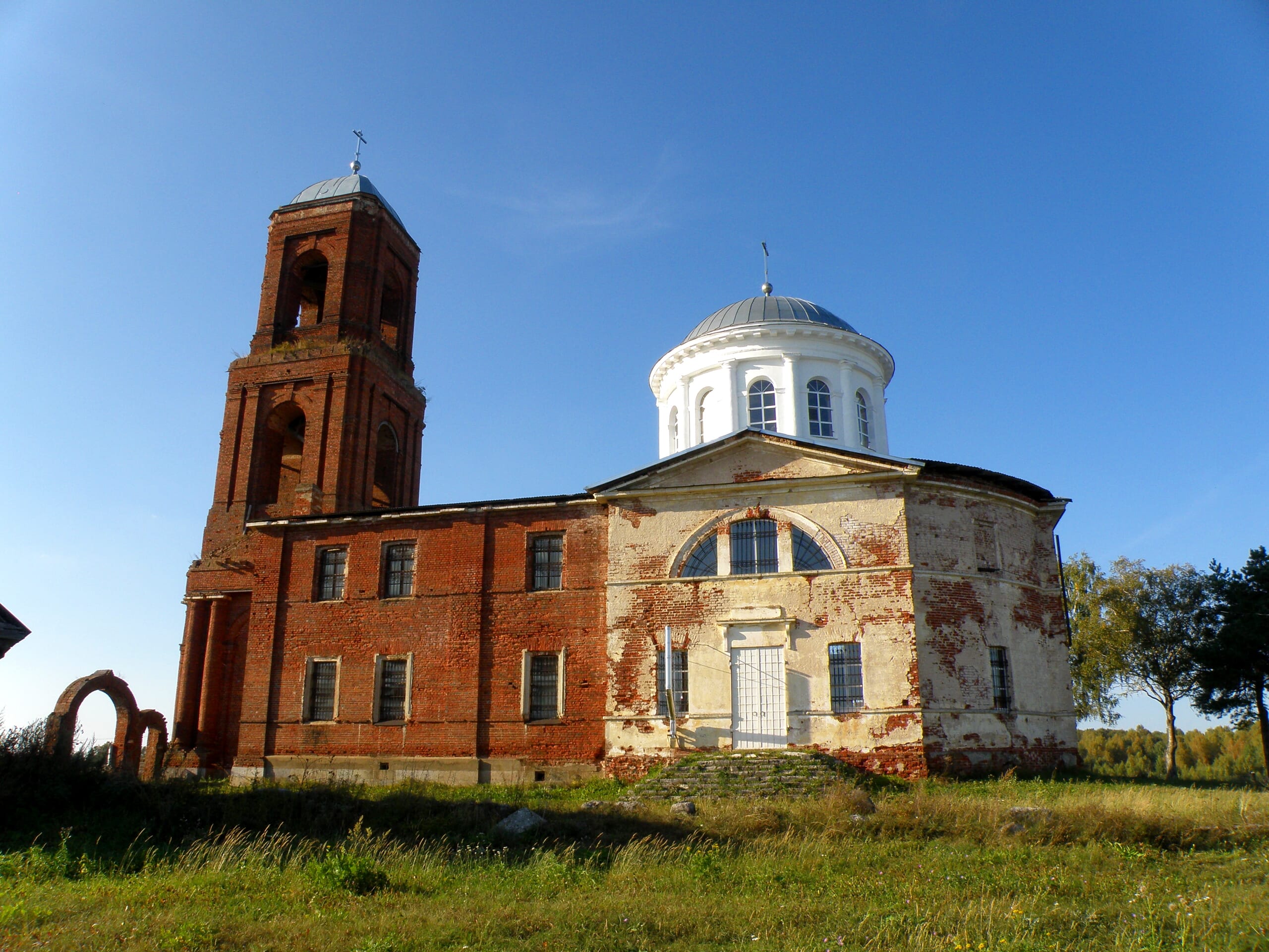 Церковь в честь Преображения Господня в с. Сукромля