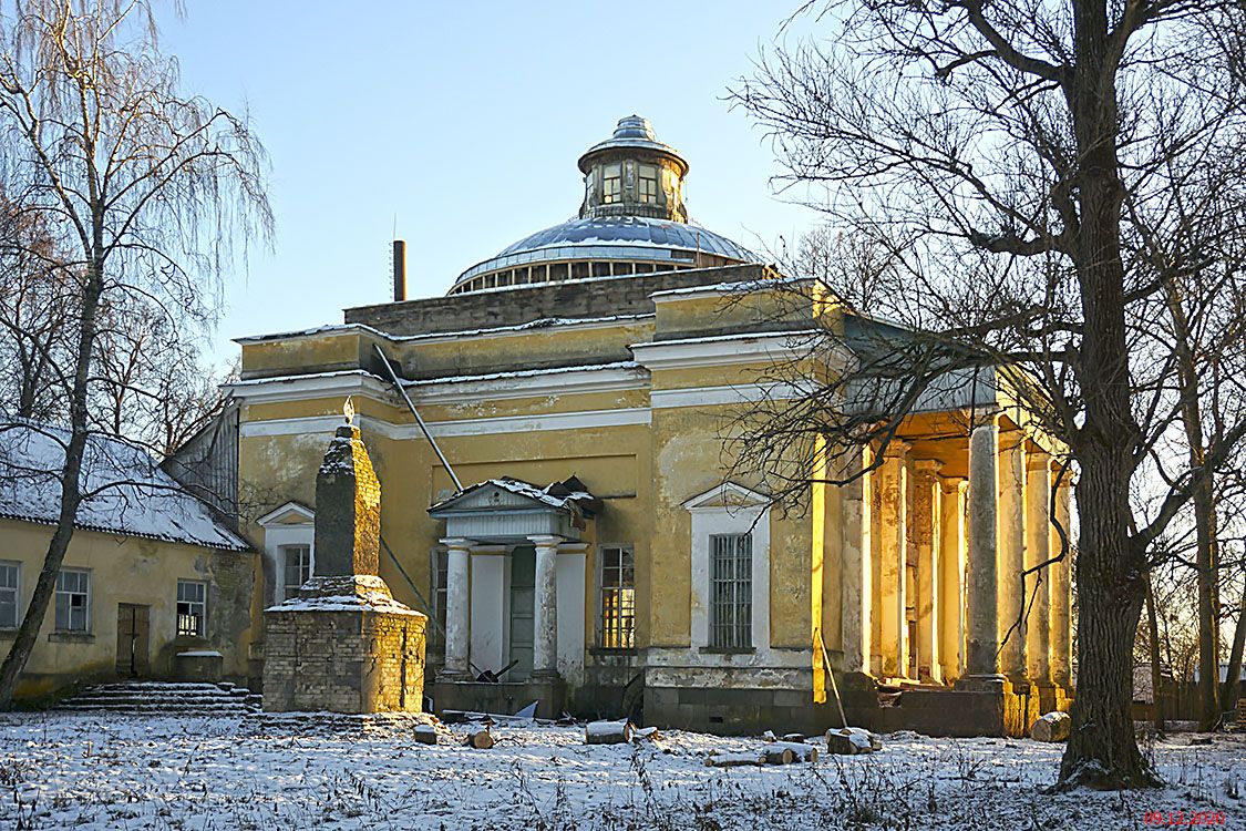 Церковь в честь Богоявления в с. Яконово