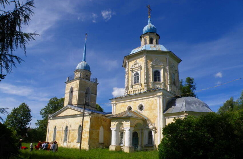 Церковь в честь Успения Божией Матери в с. Берново