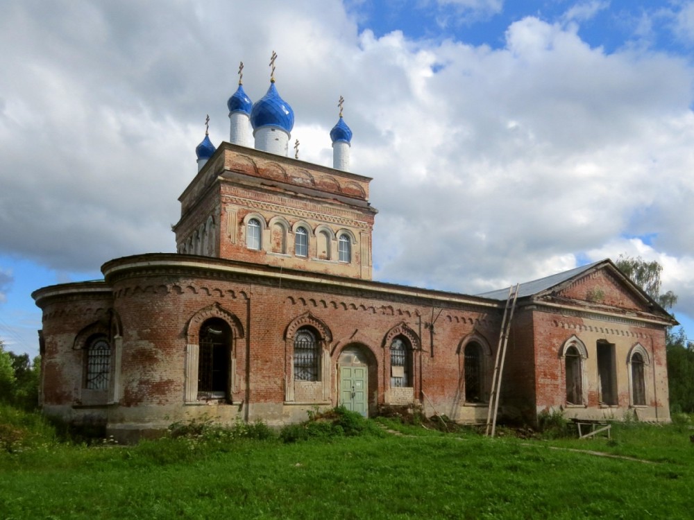 Церковь в честь иконы Божией Матери «Знамение» в д. Броды