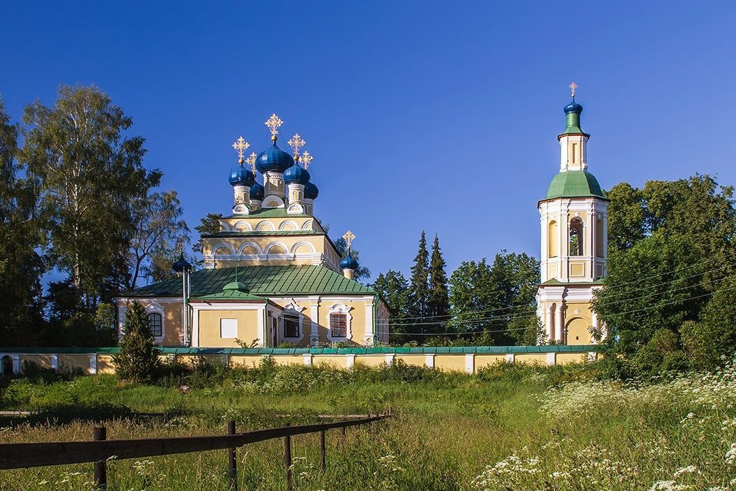 Церковь в честь Успения Богородицы в д. Никола Рожок