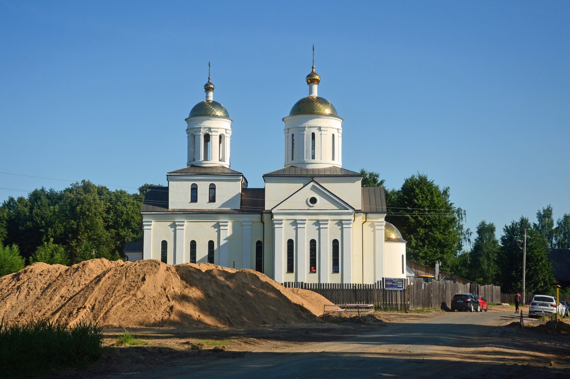 Церковь в честь Вознесения Христова в д. Тешилово