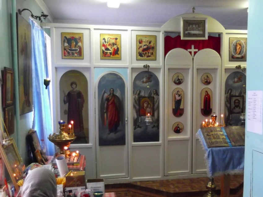 Часовня в честь иконы Божией Матери «Всех скобящих радости» и Великомученика Пантелеймона в г. Вышний Волочек (при ЦРБ)