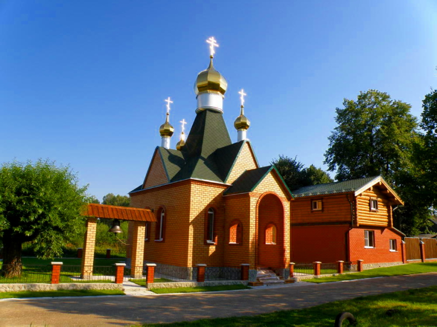 Церковь в честь мчч. Сергия и Вакха в д. Моркино-Городище