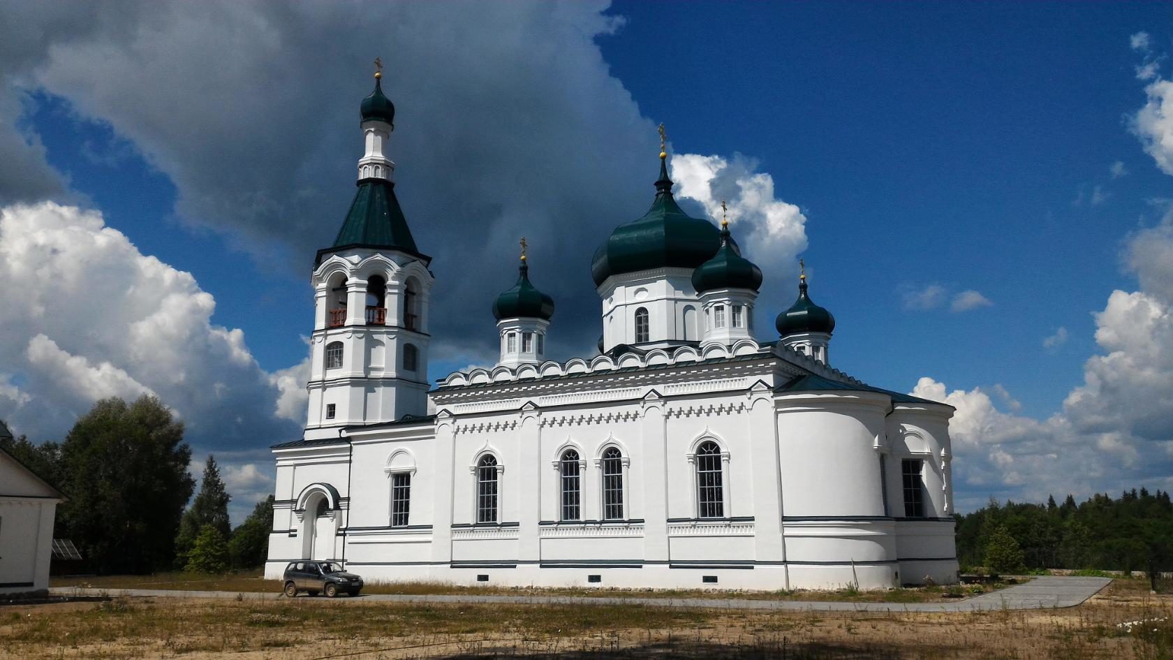 Церковь в честь Параскевы Пятницы в д. Домкино (Тихвинский Домкинский женский скит Нило-Столобенской пустыни)