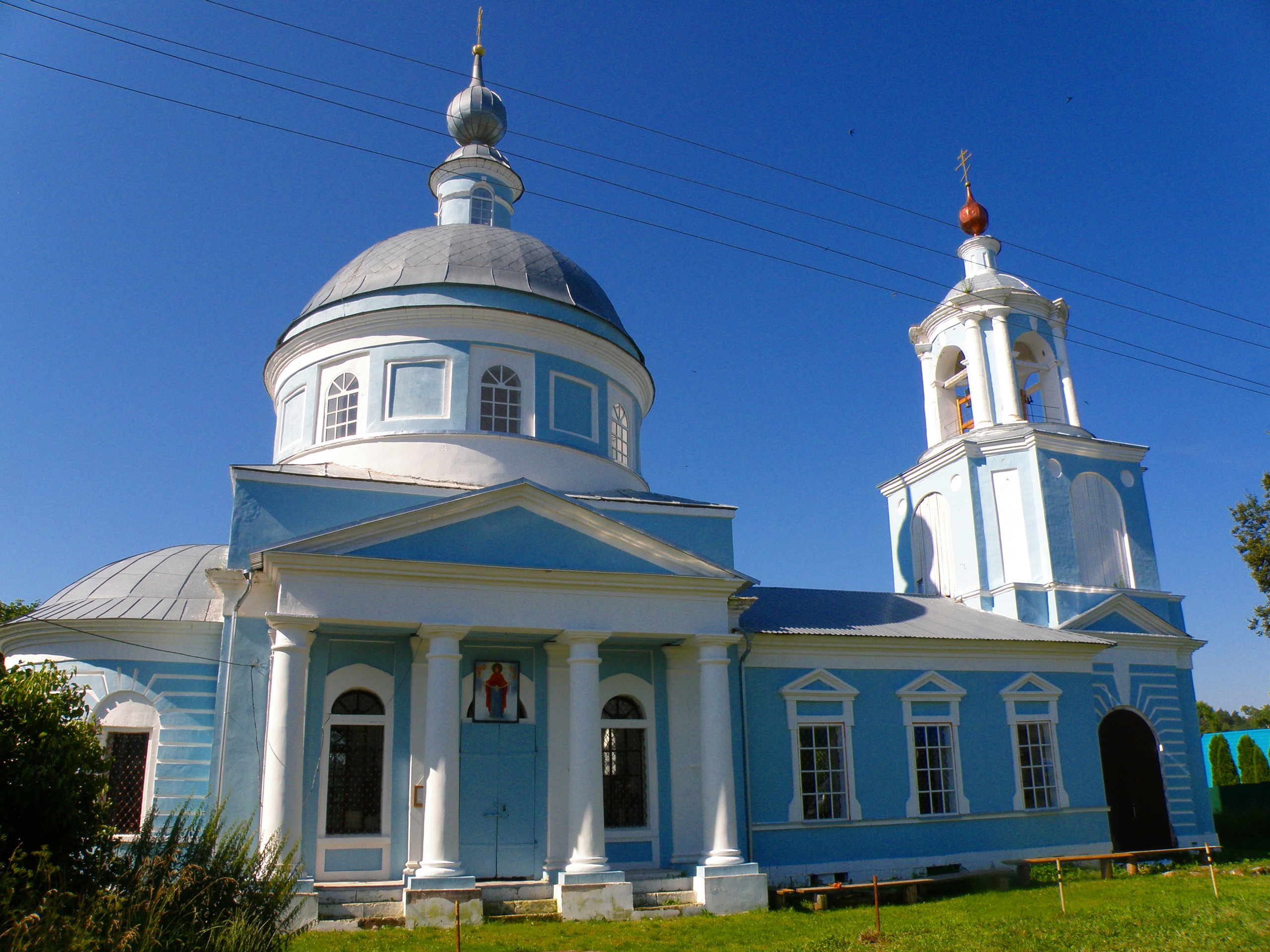 Церковь в честь Покрова Богородицы в д. Покровское