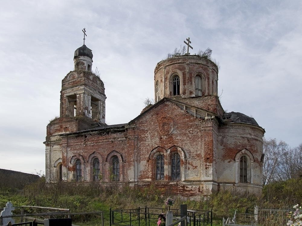 Церковь в честь Усекновения Главы Иоанна Предтечи в д. Ивановское (Ивановское Шишковых)
