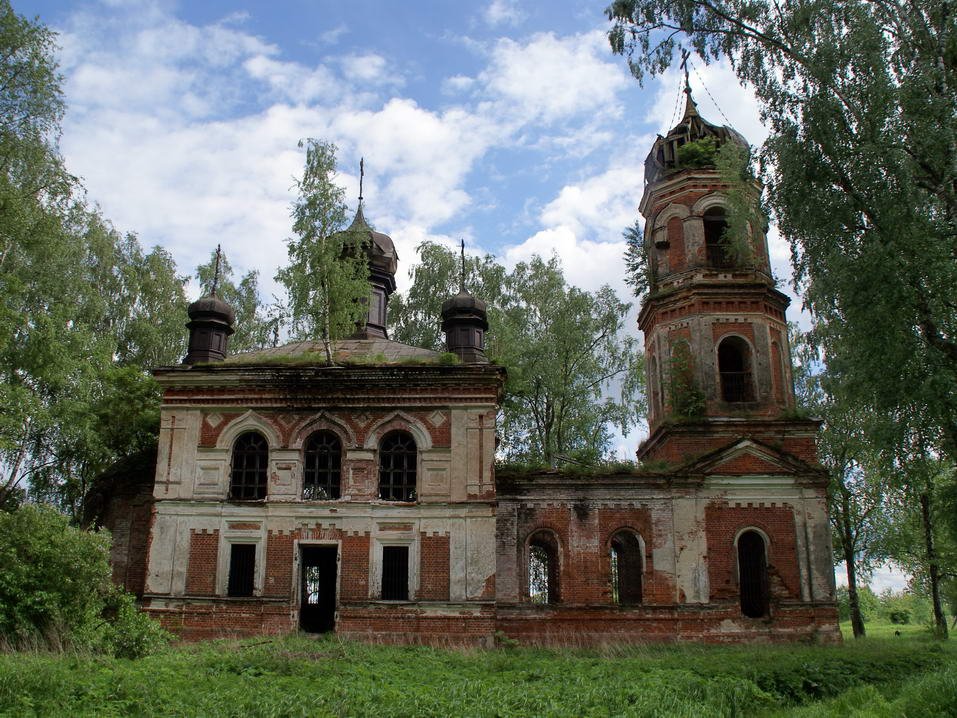 Церковь в честь Вознесения Господня в д. Вознесенье
