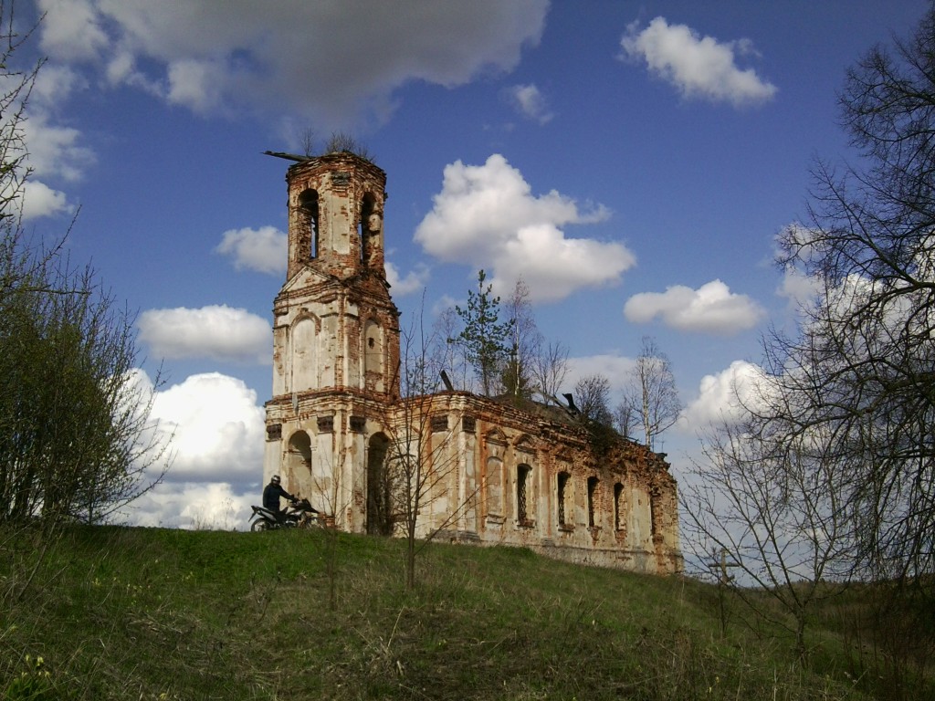 Церковь в честь Казанской иконы Божией Матери в д. Федориха