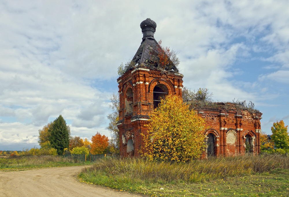 Часовня в честь благоверного князя Александра Невского в д. Пирогово